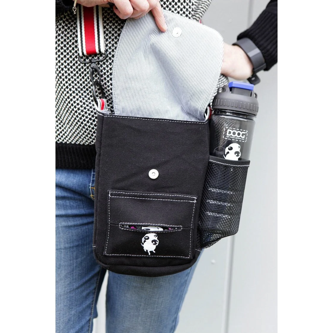 Doog Shoulder Bag Black - Image 2