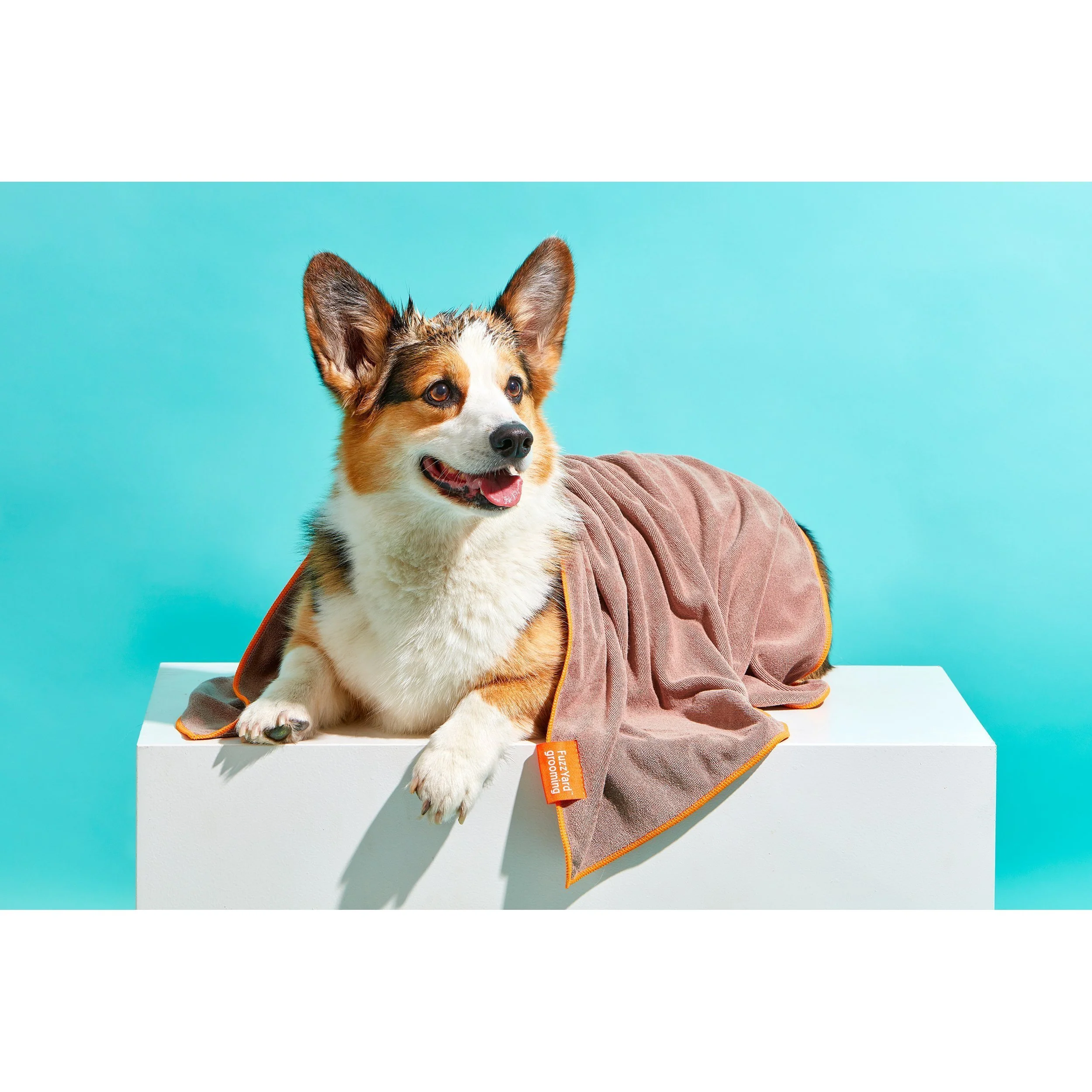 FuzzYard Microfibre Dog Drying Towel Brown with Orange Trim - Image 5